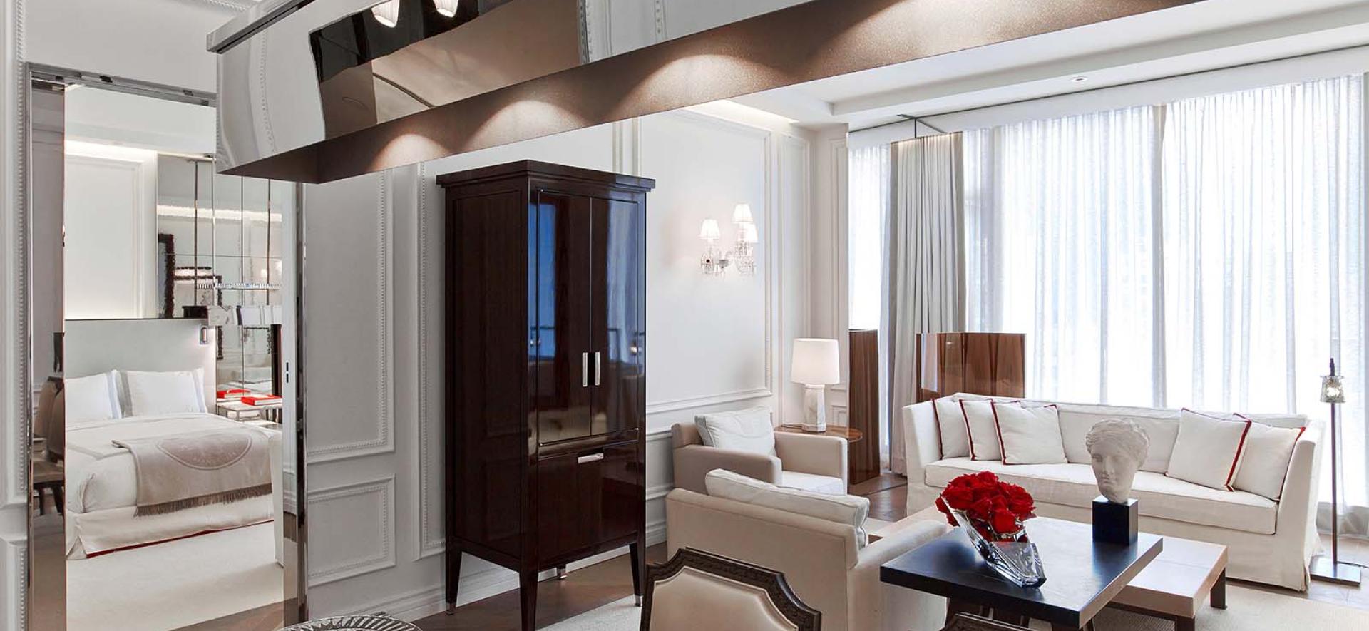 Il soggiorno della Suite Harcourt all'Baccarat hotel