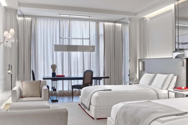 2 beds in a room at Baccarat NYC