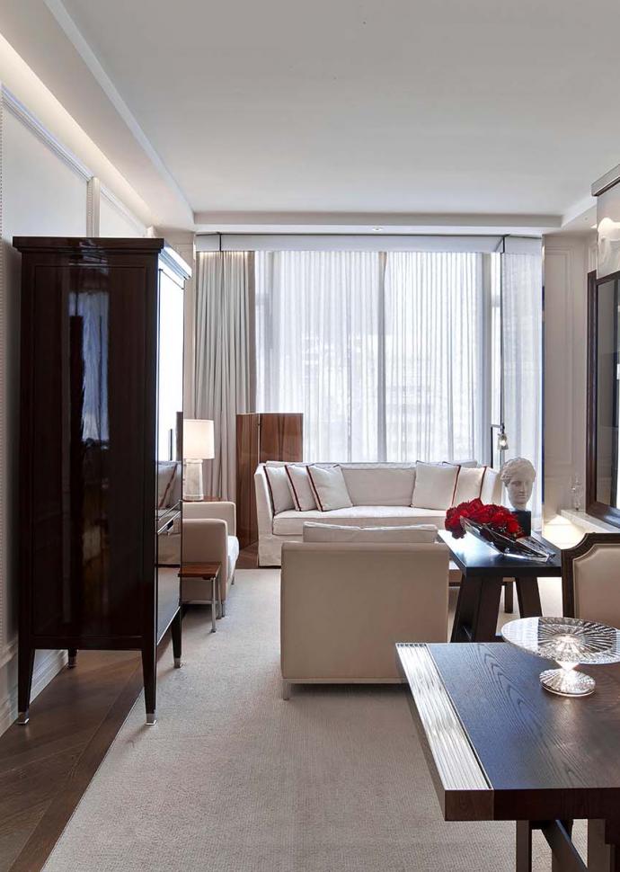 The living room of the Harcourt Suite at Baccarat hotel