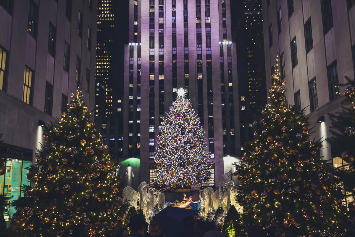 City Sidewalks, Busy Sidewalks