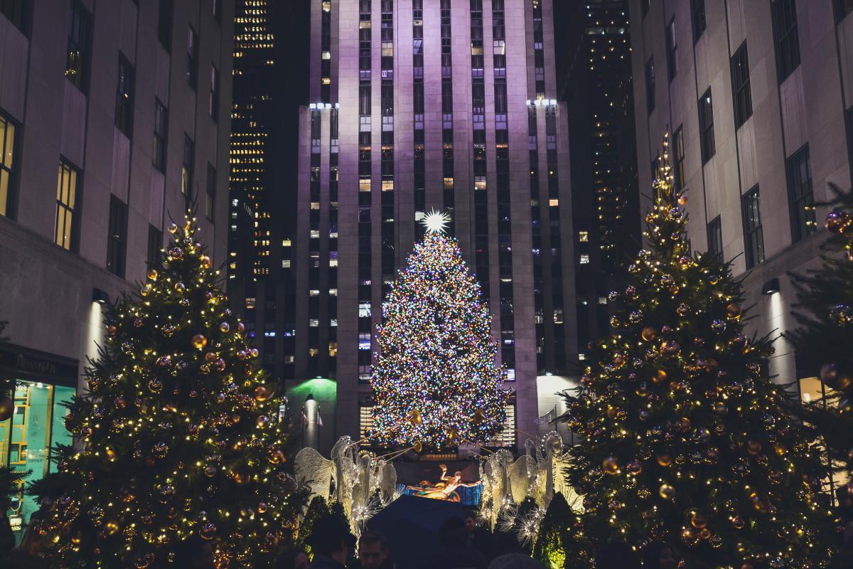 City Sidewalks, Busy Sidewalks