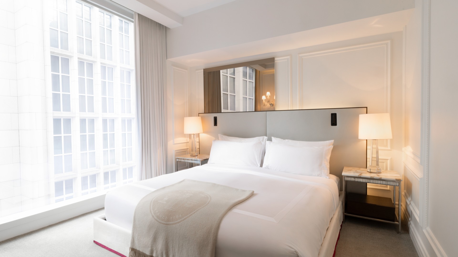 View of the classic suite bed