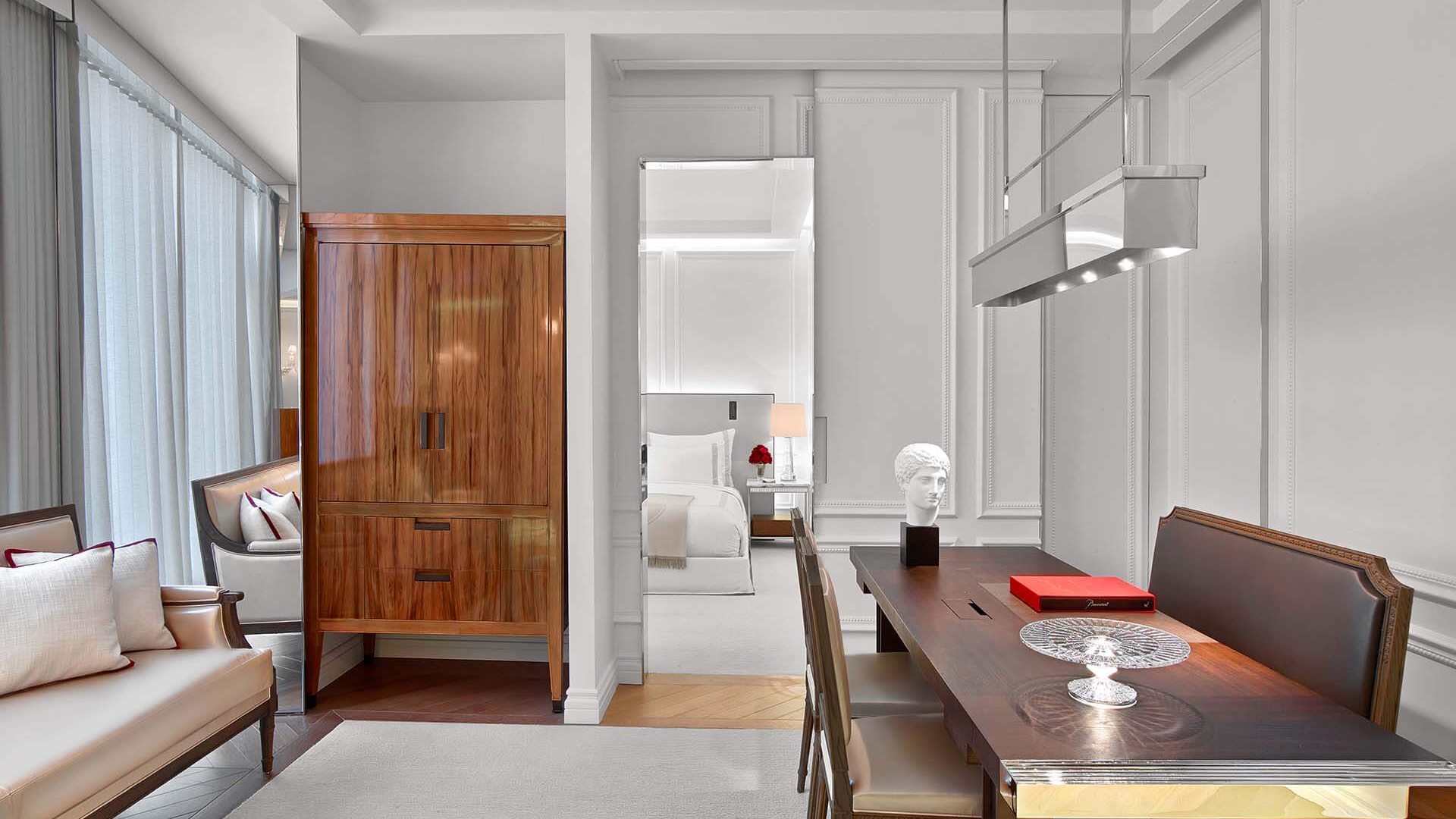 Dining table, living space and view of room in a Classic Suite