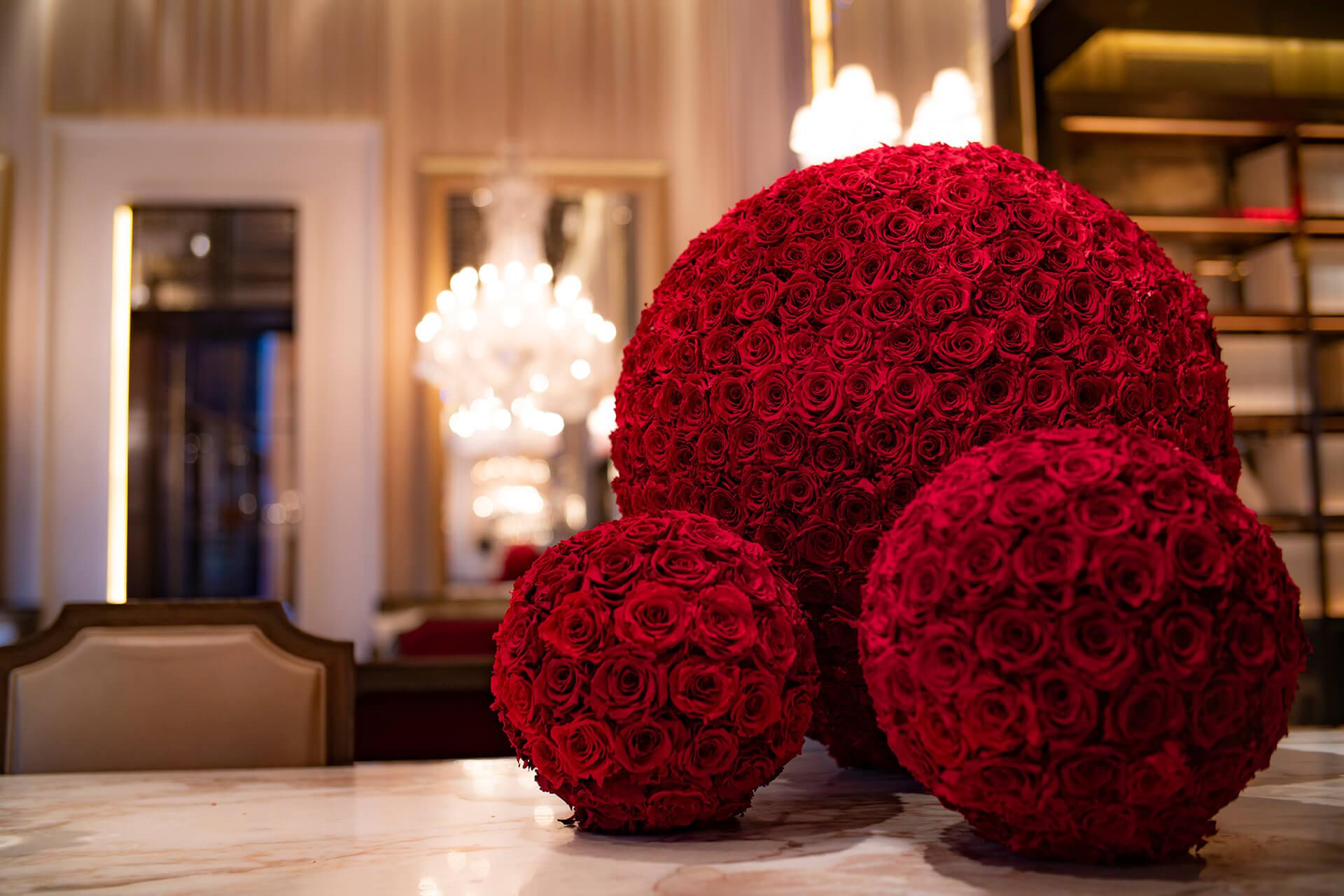 Baccarat Rose Arrangement