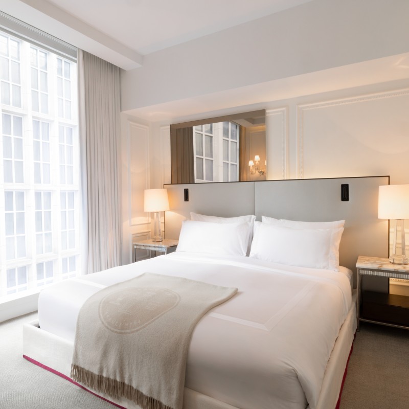 View of the classic suite bed