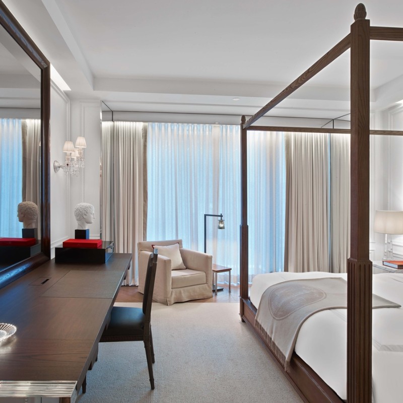 Desk and bed in a classic king room
