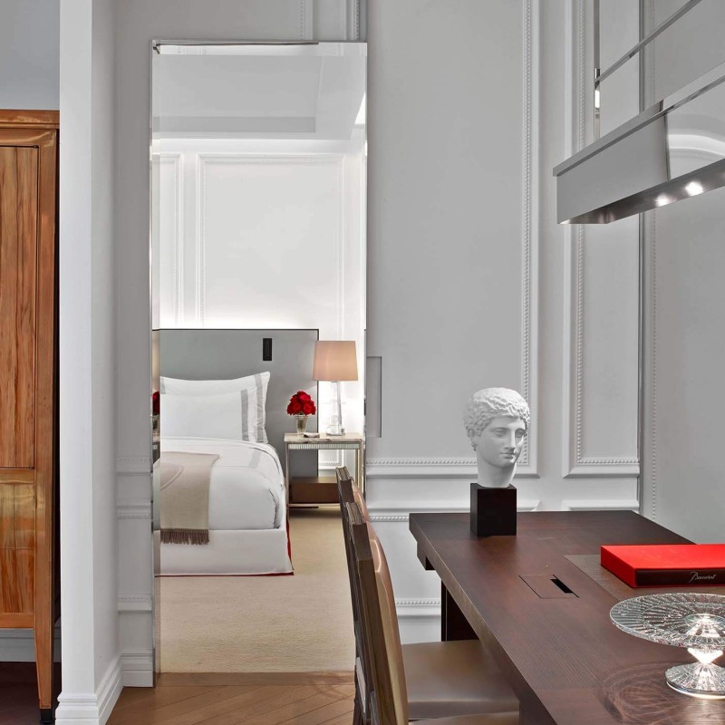 Classic Suite dining table and view of room
